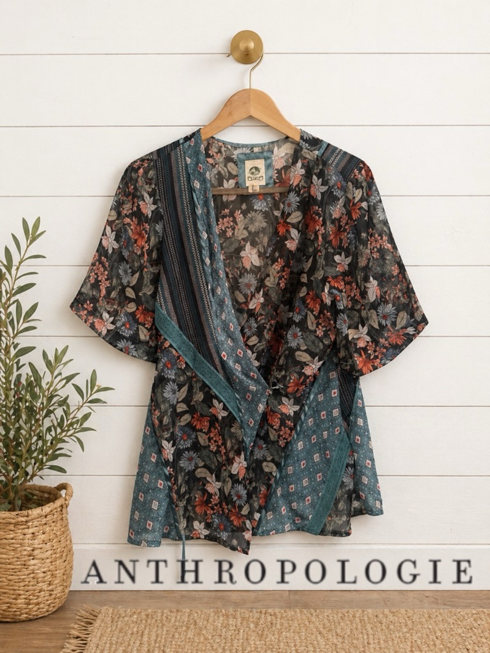 🦋💗Tiny for Anthropologie Patchwork Wrap Top | Medium Boho Floral V-Neck Blouse - Picture 2 of 6